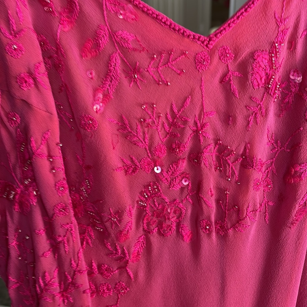 Beautiful fuchsia evening dress - Picture 2 of 11